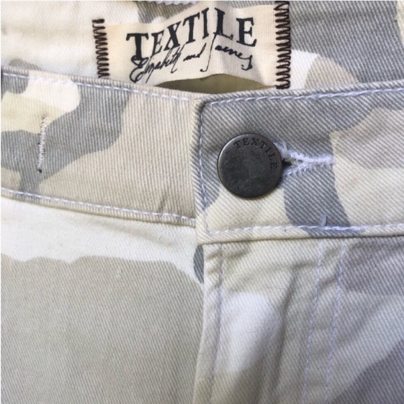 Never worn Elizabeth & James Textile skinny jeans pants white grey tan camo 28 - Picture 2 of 13